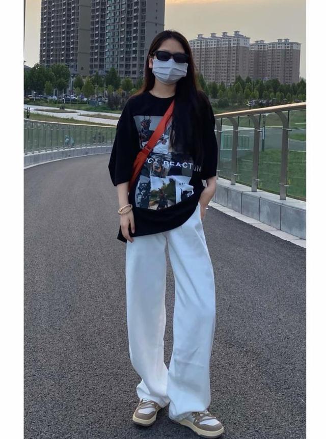 2024年春夏这4条裤子最流行！(图22)