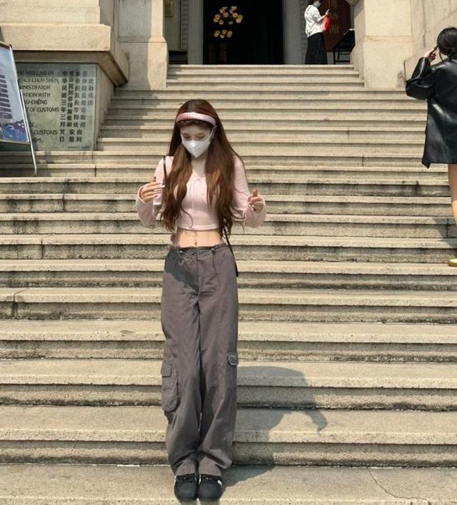 2024年春夏这4条裤子最流行！(图20)