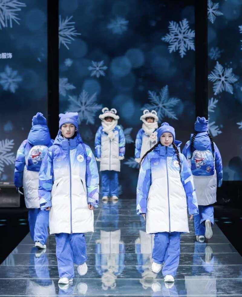 将第一缕阳光穿上身！哈尔滨亚冬会服装设计项目负责人谈设计理念(图2)