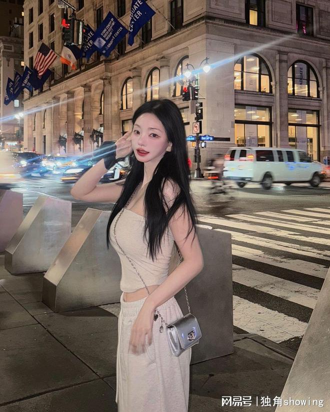 秋季休闲运动穿搭指南轻松塑造完美身姿(图4)