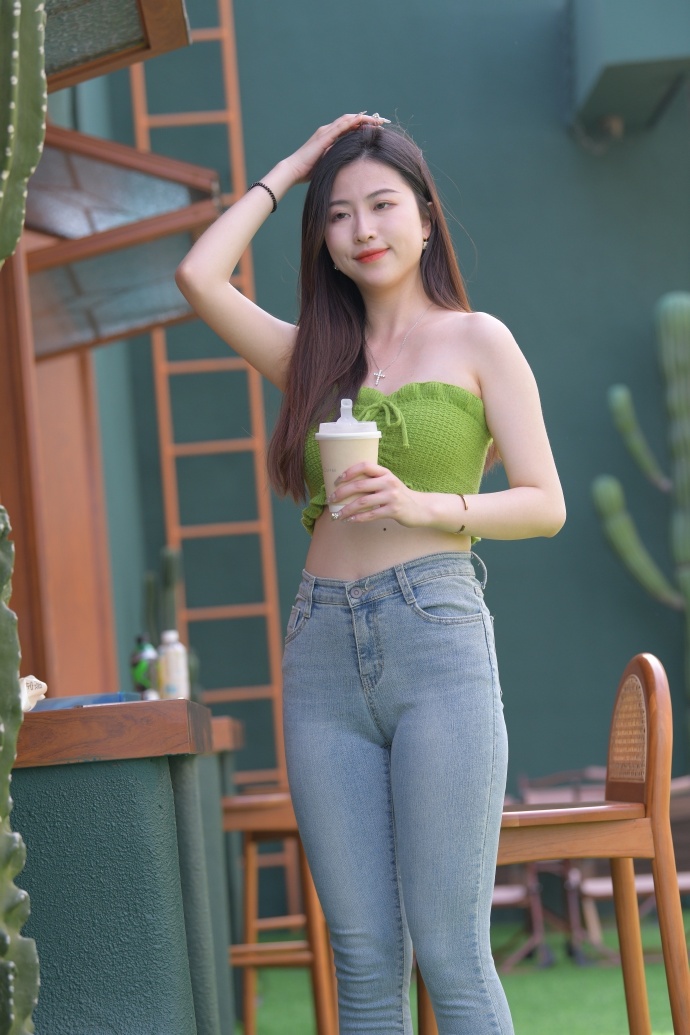 旗袍全开襟做双人运动_旗袍全开襟做双人运动V1(图1)