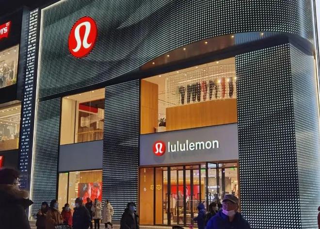 痛失400亿的Lululemon想靠中国男人翻身(图9)