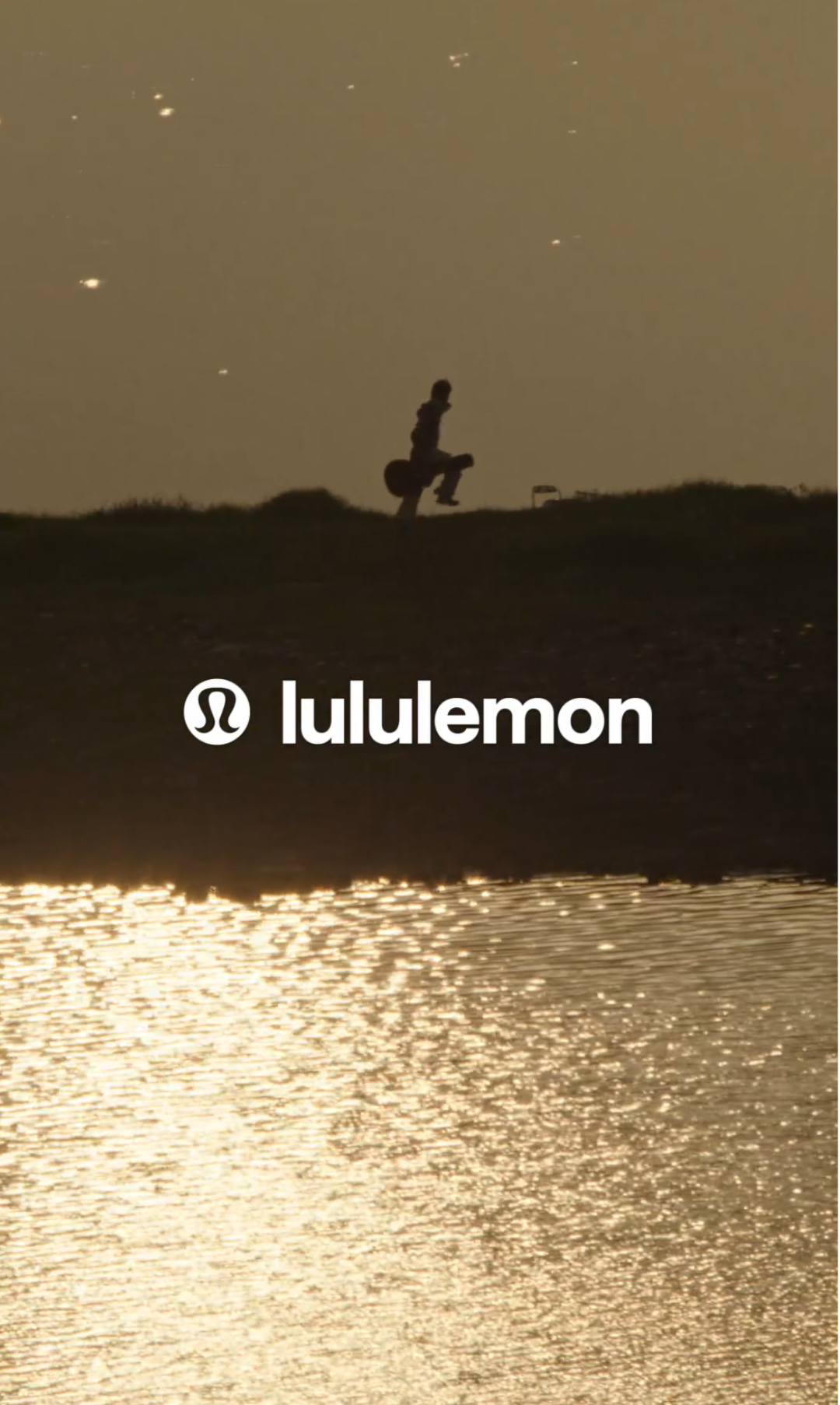 800一条的lululemon瑜伽裤在华向“下”进发(图3)