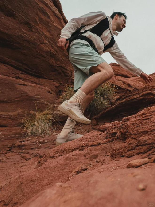 精明中产开始退坑始祖鸟(图1)