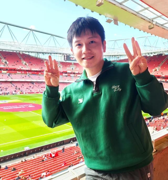 哈哈！安踏给樊振东安排了新衣服网友嘀咕：我们hold不住呀！(图4)