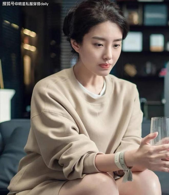 2024夏季运动短裤推荐！像赵露思短裤轻松切换“下班健身模式”！(图5)