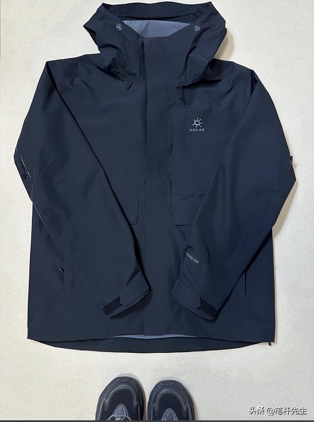 双十一户外鞋服爆火!小众品牌扎堆来华背后竟是中产在买单(图1)