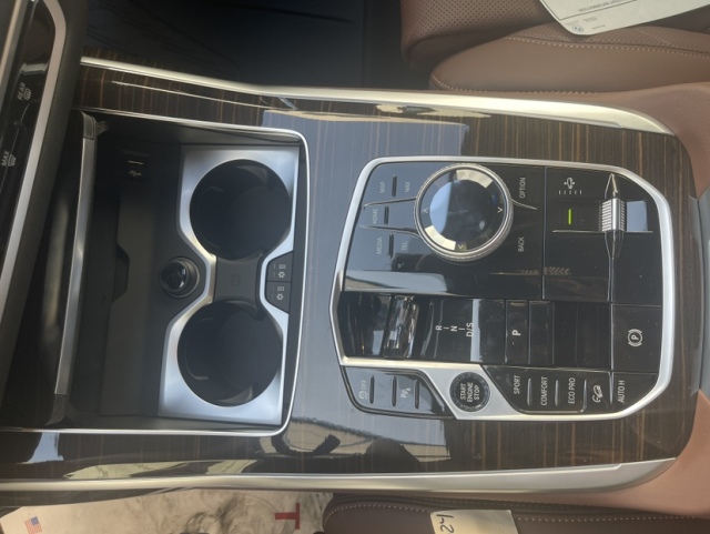 2024款宝马X730TM运动行政包清仓处理落地优惠8万(图5)