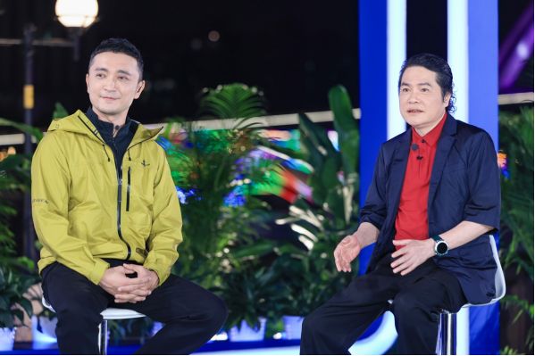 比音勒芬的“朋友圈”藏着中国精英圈？(图7)