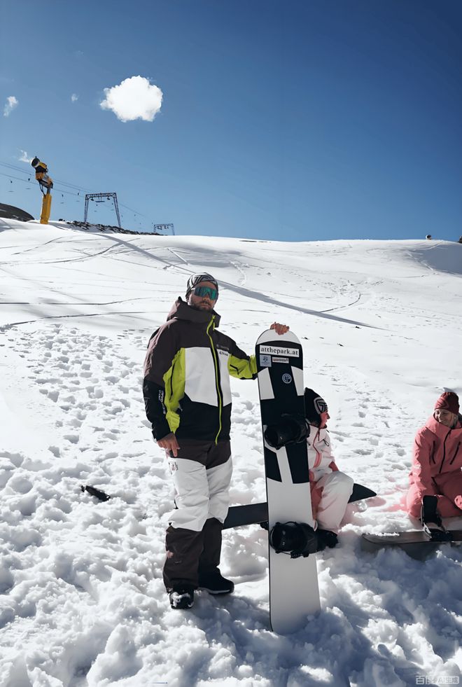 坦博尔如何用26年织就一件雪服的科技与灵魂?(图9)