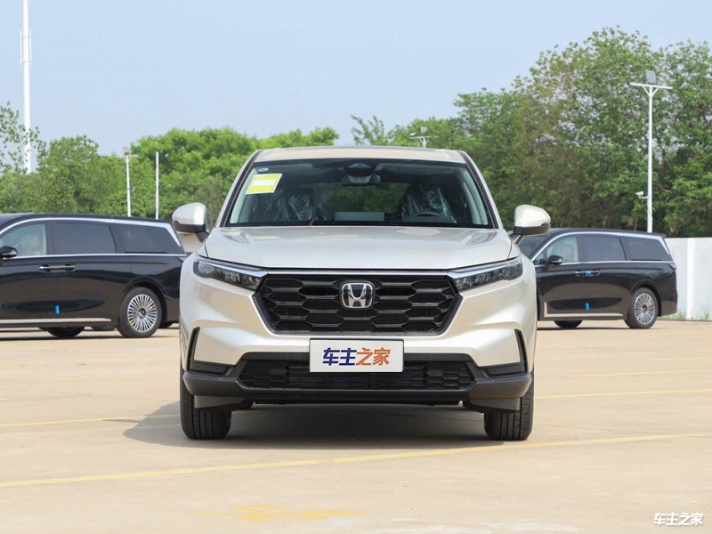 探店实拍2024款本田CR-V!外观运动大方、配置提升确定不考虑?(图6)