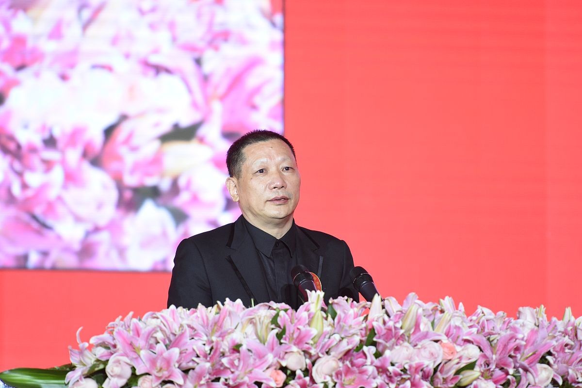 海澜之家卖不动了“男人的衣柜”变“中年人的衣柜”？(图3)